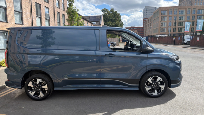 Ford Transit Custom 320 L1 Diesel Fwd 2.0 EcoBlue 170ps H1 Van Sport Auto - Image 9